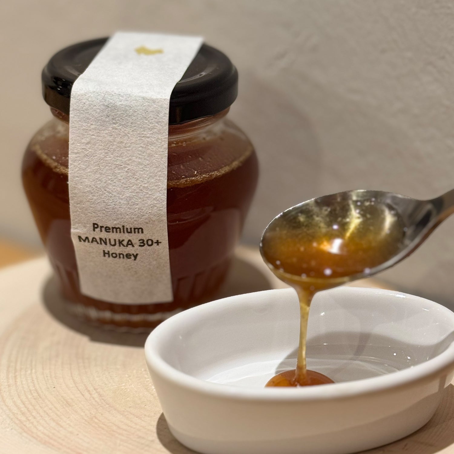 プレミアムマヌカ30＋ハニー 140g
